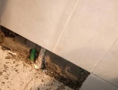 雨花台楼顶漏水维修公司分享下修复水管漏水的几种小方法